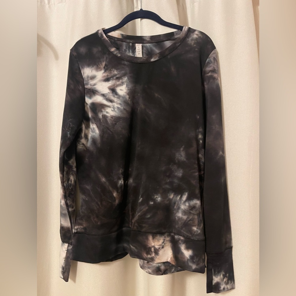 Yogo Athletic Crewneck top